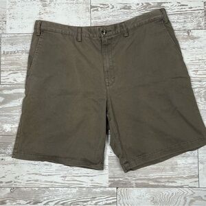 Eddie Bauer Authentic Outdoor Outfitter Mens‎ Green Shorts Cotton Solid Size 38